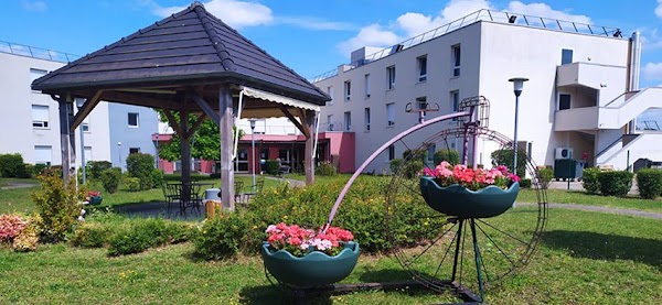 EHPAD La maison des verdiaux — photo principale
