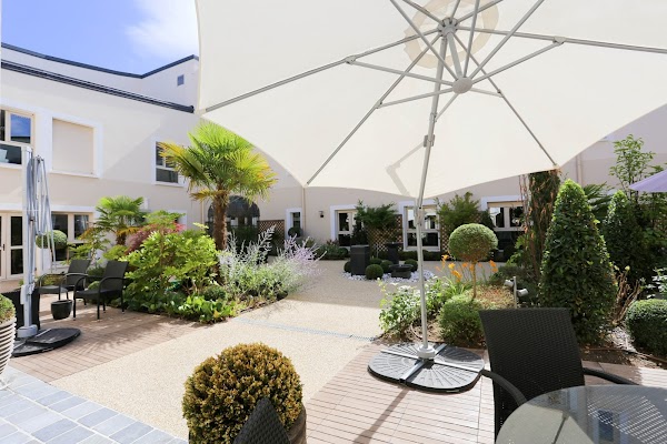 EHPAD Le Lac de Saint-Pryve — photo principale